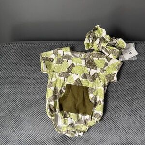 Kate Quinn Organic Cotton Bubble Onesie and Headband 0-3m